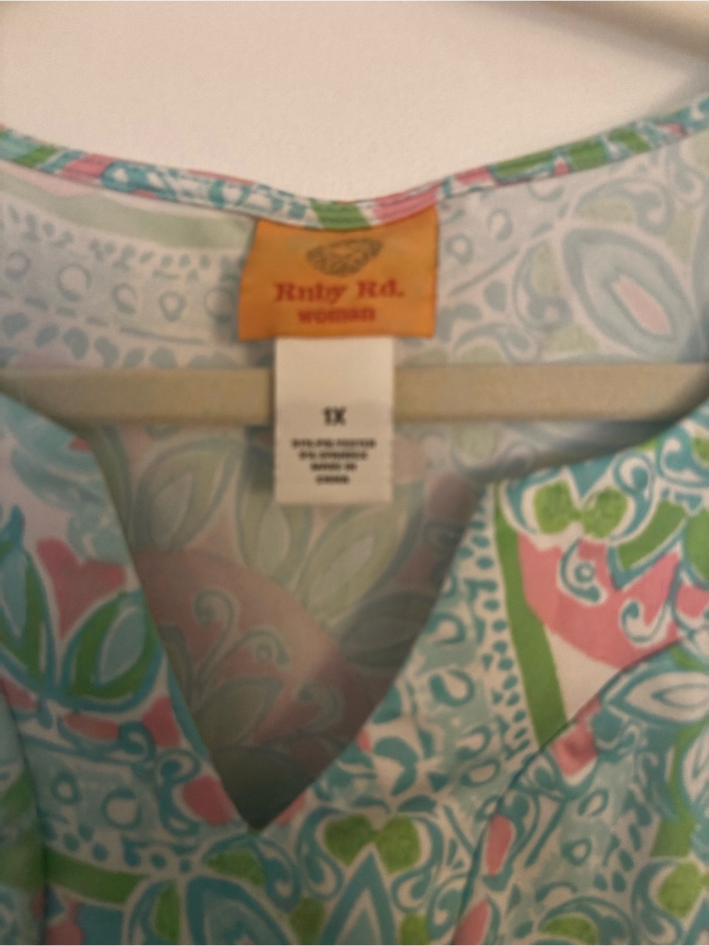 Ruby Rd Mint, Pink & Aqua Floral V-Neck Tunic 1x. Liquid knit - Picture 3 of 4